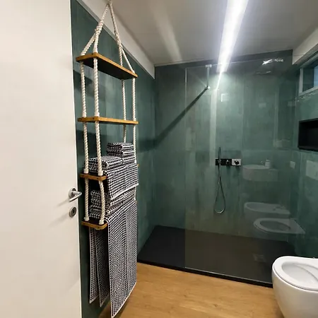 Nico's Luxury House - San Terenzo Apartman